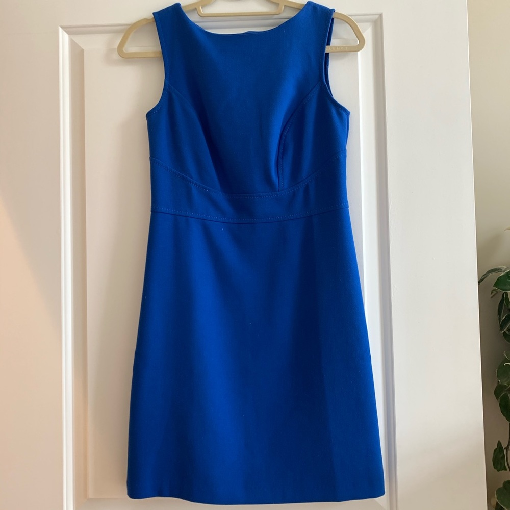 LOFT Sleeveless Dress 💙